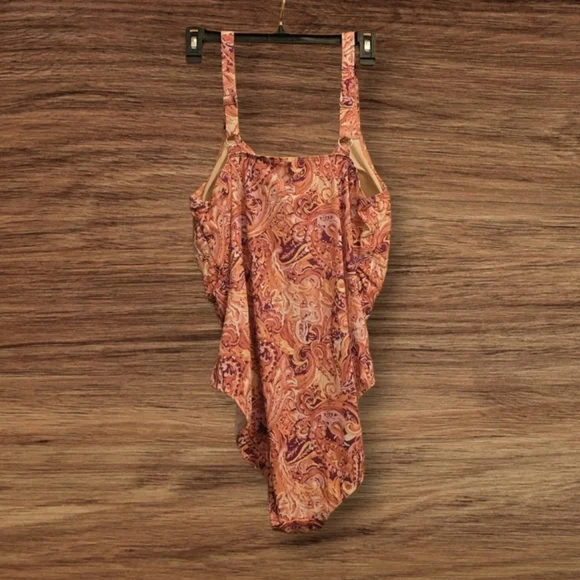 Isaac Mizrahi Live! Bridgehampton One-Piece Swimsuit - Picture 4 of 4